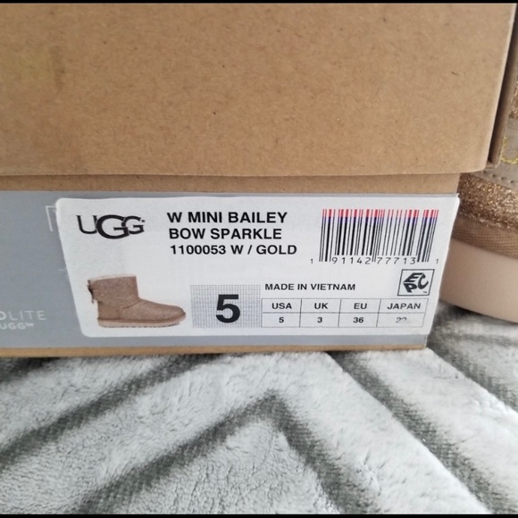 Brand new ugg boots size 5 - Picture 4 of 6